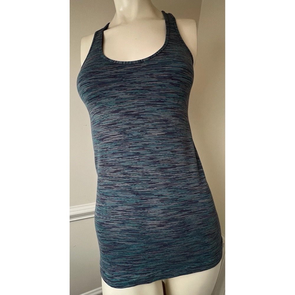 lululemon wee are from space blue tropics tank top 4/6?